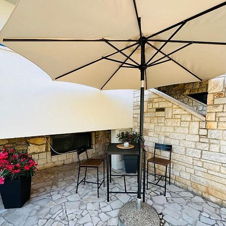 Studio Zara Rovinj Exterior foto