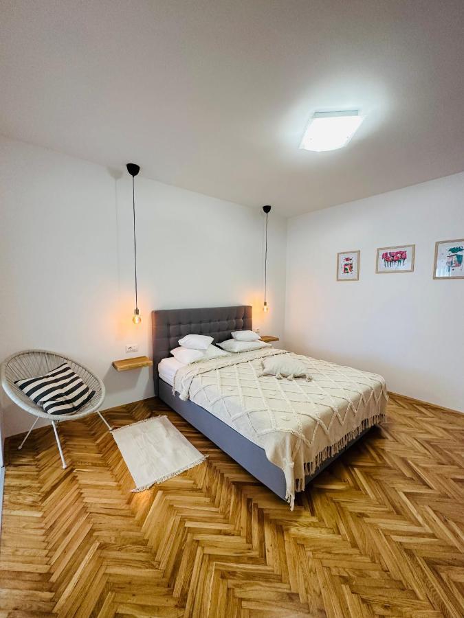 Studio Zara Rovinj Exterior foto